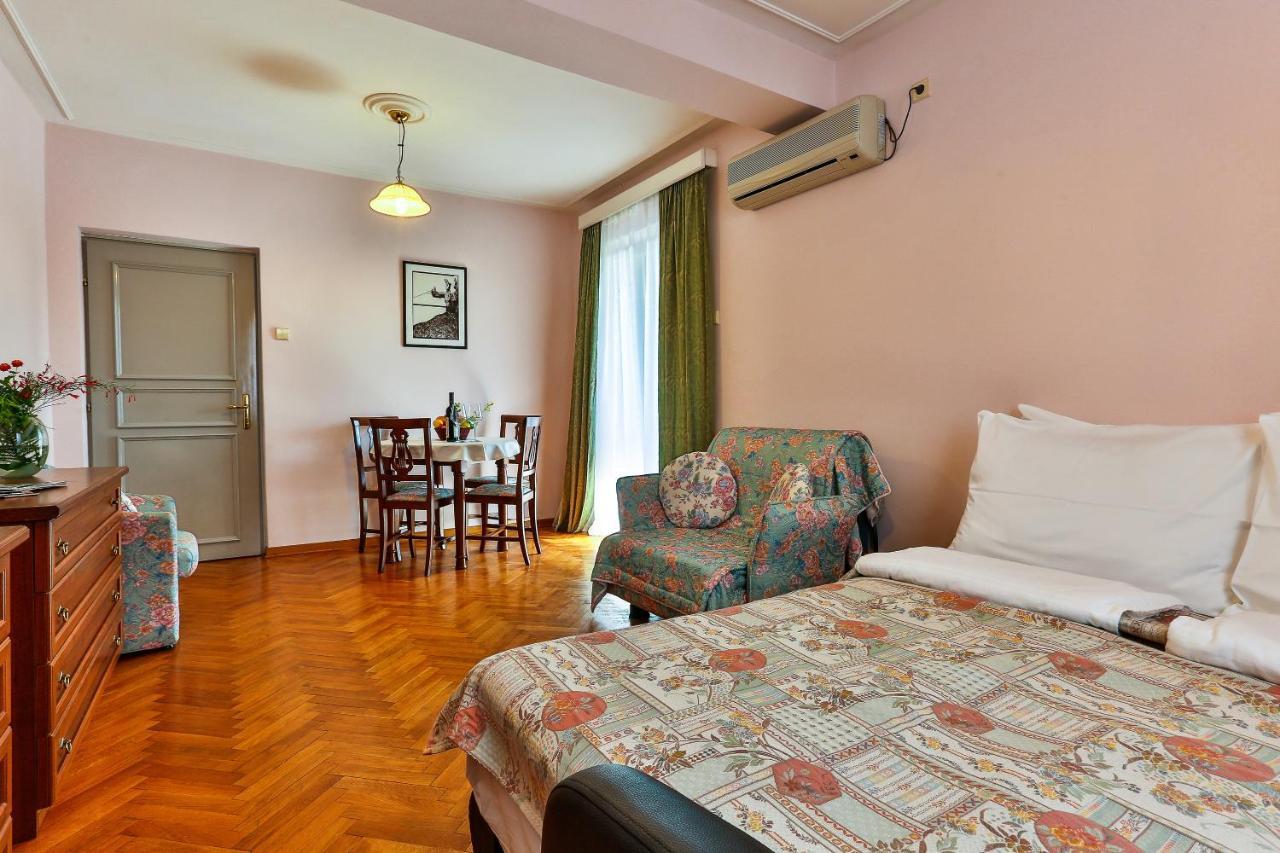 Villa Velzon Guesthouse Budva Luaran gambar